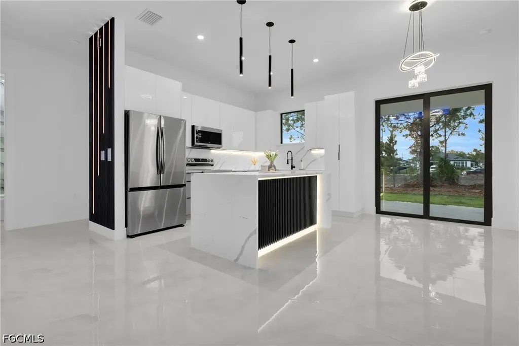 3406 29th Street SW Lehigh Acres FL 33976