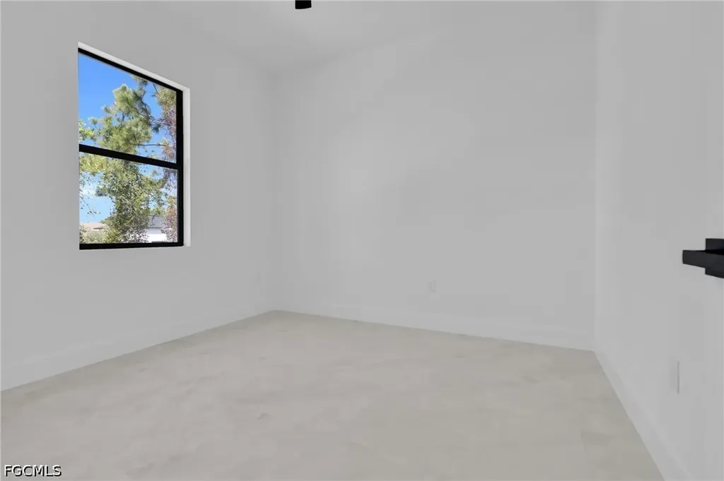3406 29th Street SW Lehigh Acres FL 33976