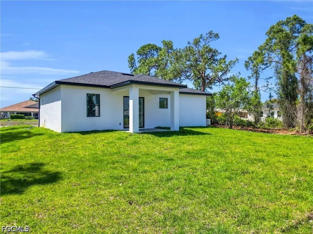 3406 29th Street SW Lehigh Acres FL 33976