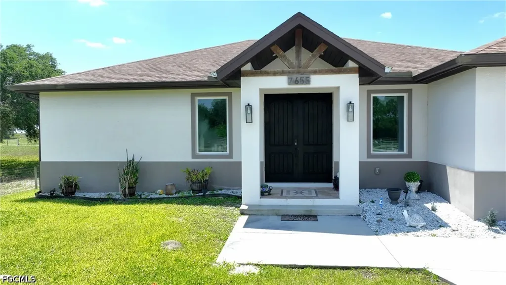 7655 17th Place Labelle FL 33935