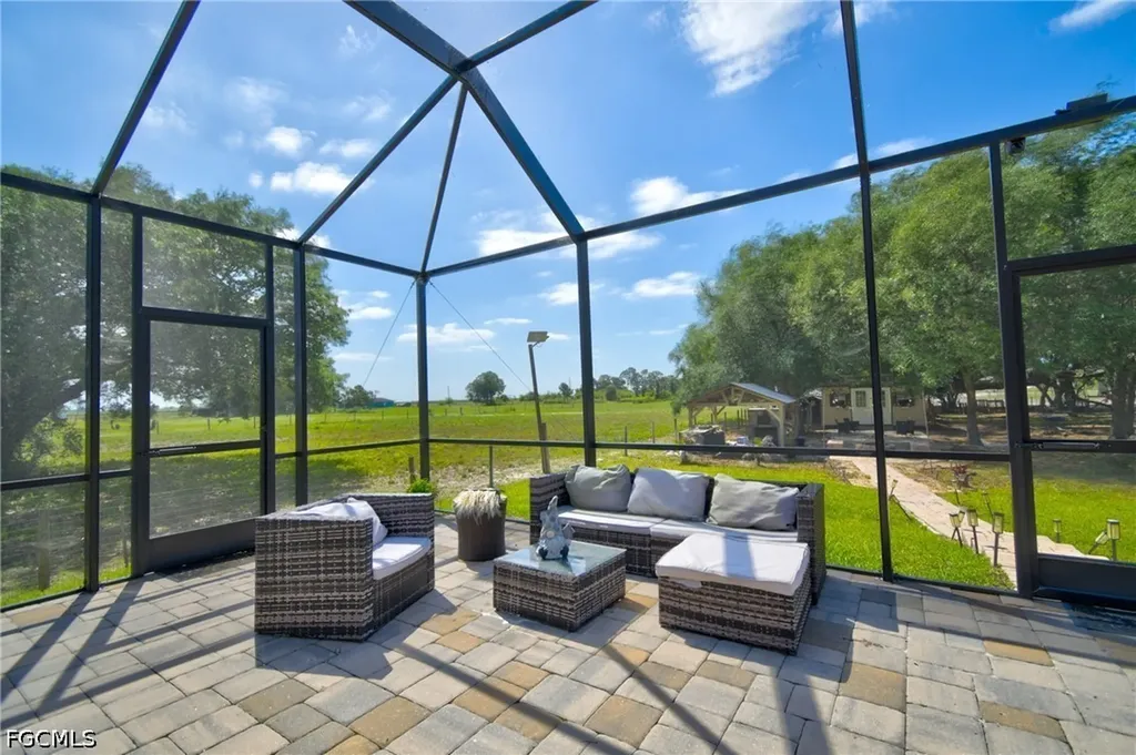 7655 17th Place Labelle FL 33935