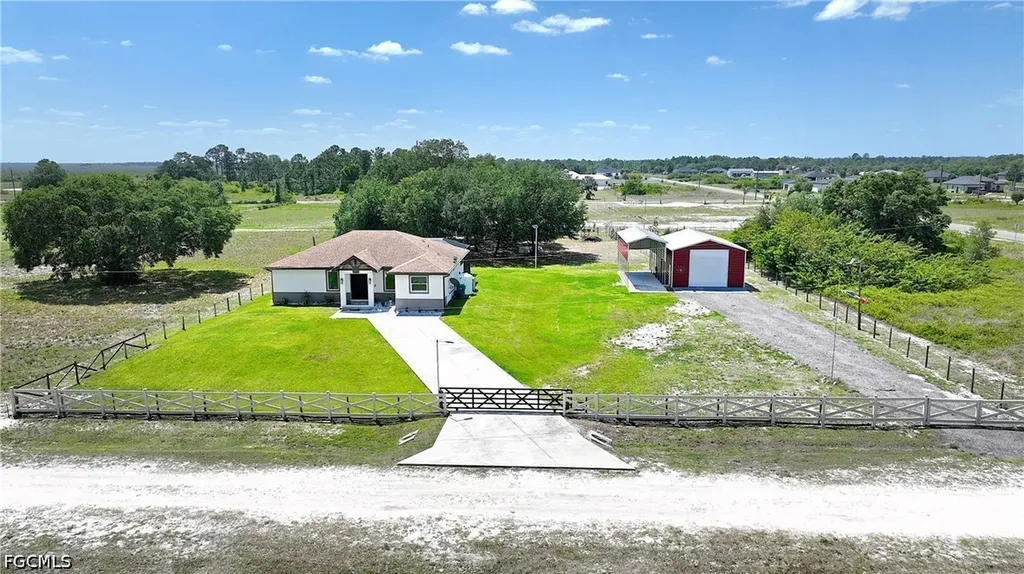 7655 17th Place Labelle FL 33935