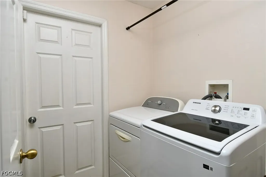 97 Blackstone Drive Fort Myers FL 33913