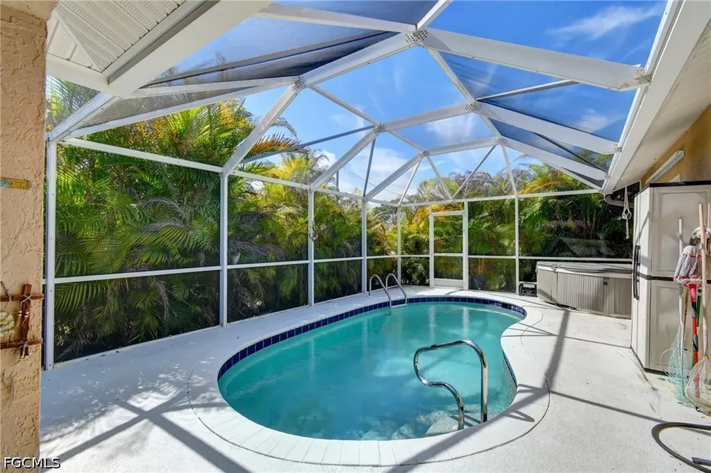 97 Blackstone Drive Fort Myers FL 33913
