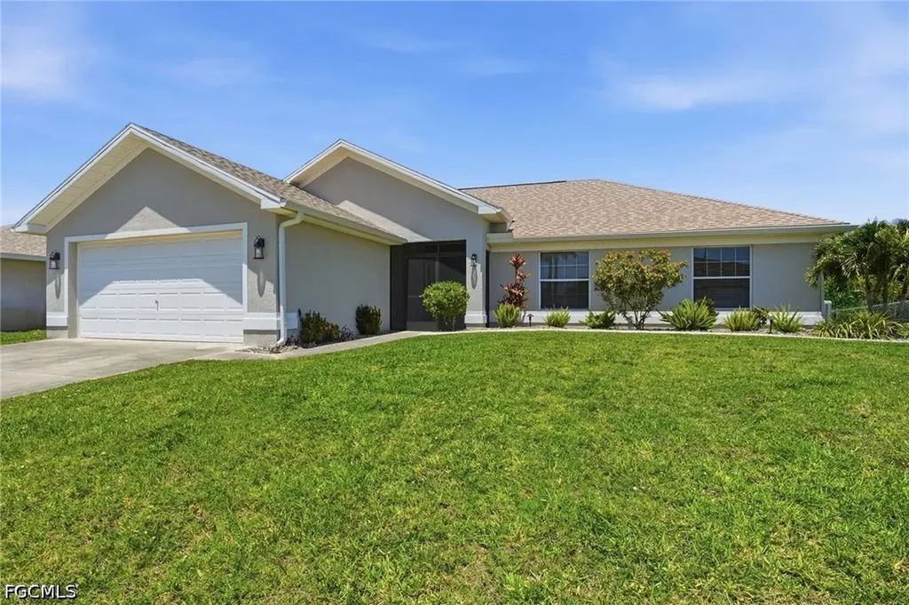2103 SW 30th Terrace Cape Coral FL 33914