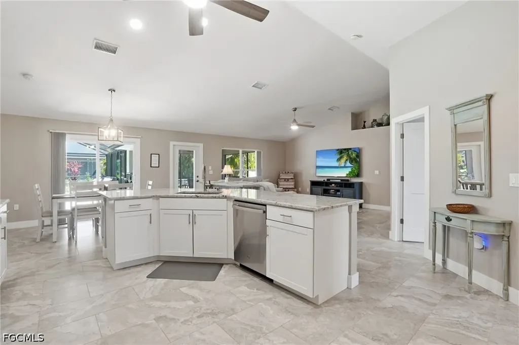 2103 SW 30th Terrace Cape Coral FL 33914