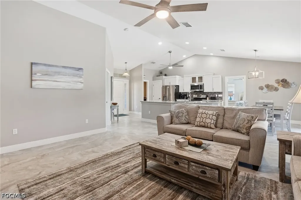2103 SW 30th Terrace Cape Coral FL 33914