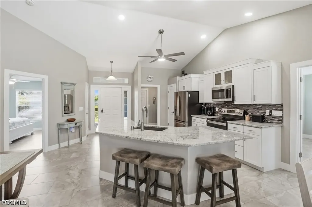 2103 SW 30th Terrace Cape Coral FL 33914