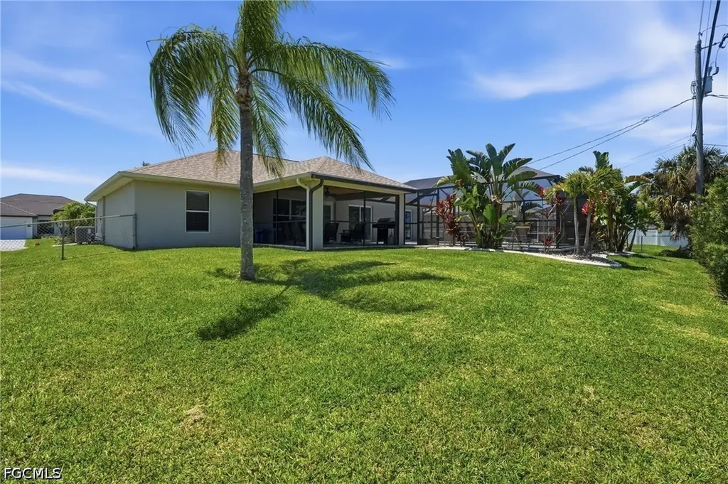 2103 SW 30th Terrace Cape Coral FL 33914