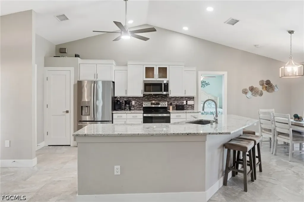 2103 SW 30th Terrace Cape Coral FL 33914