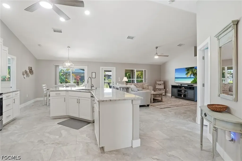 2103 SW 30th Terrace Cape Coral FL 33914