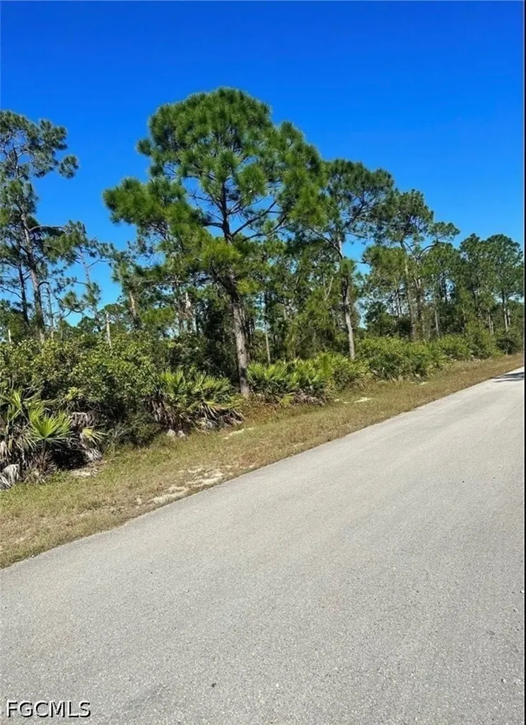 1718 Lake Avenue Lehigh Acres FL 33972