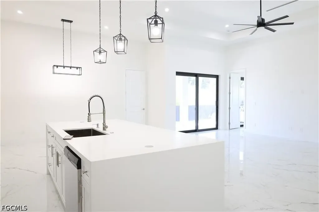 2751 NW 42nd Place Cape Coral FL 33993