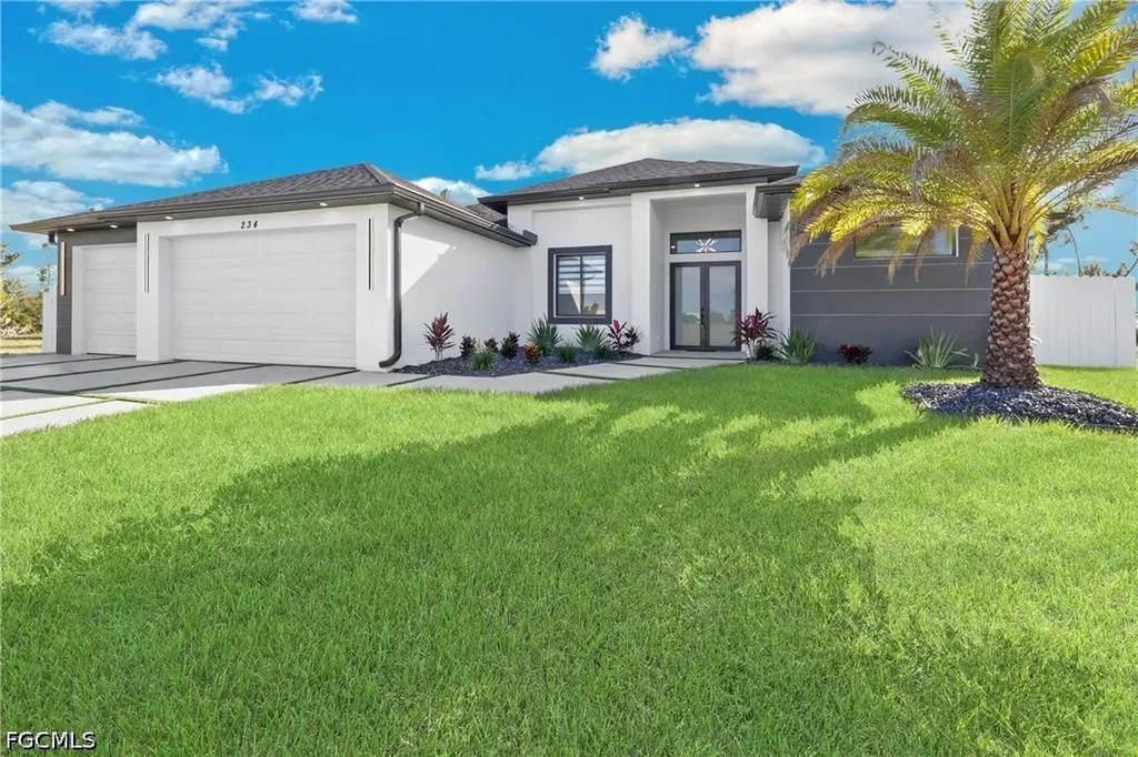 234 SW 26th Street Cape Coral FL 33914