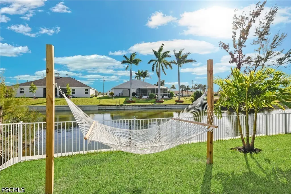 234 SW 26th Street Cape Coral FL 33914