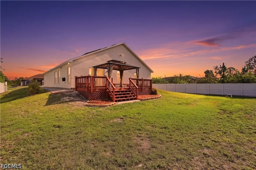 3005 41st Street W Lehigh Acres FL 33971