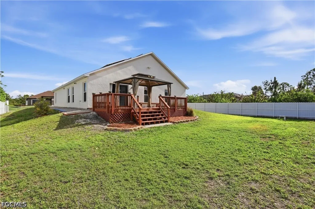 3005 41st Street W Lehigh Acres FL 33971