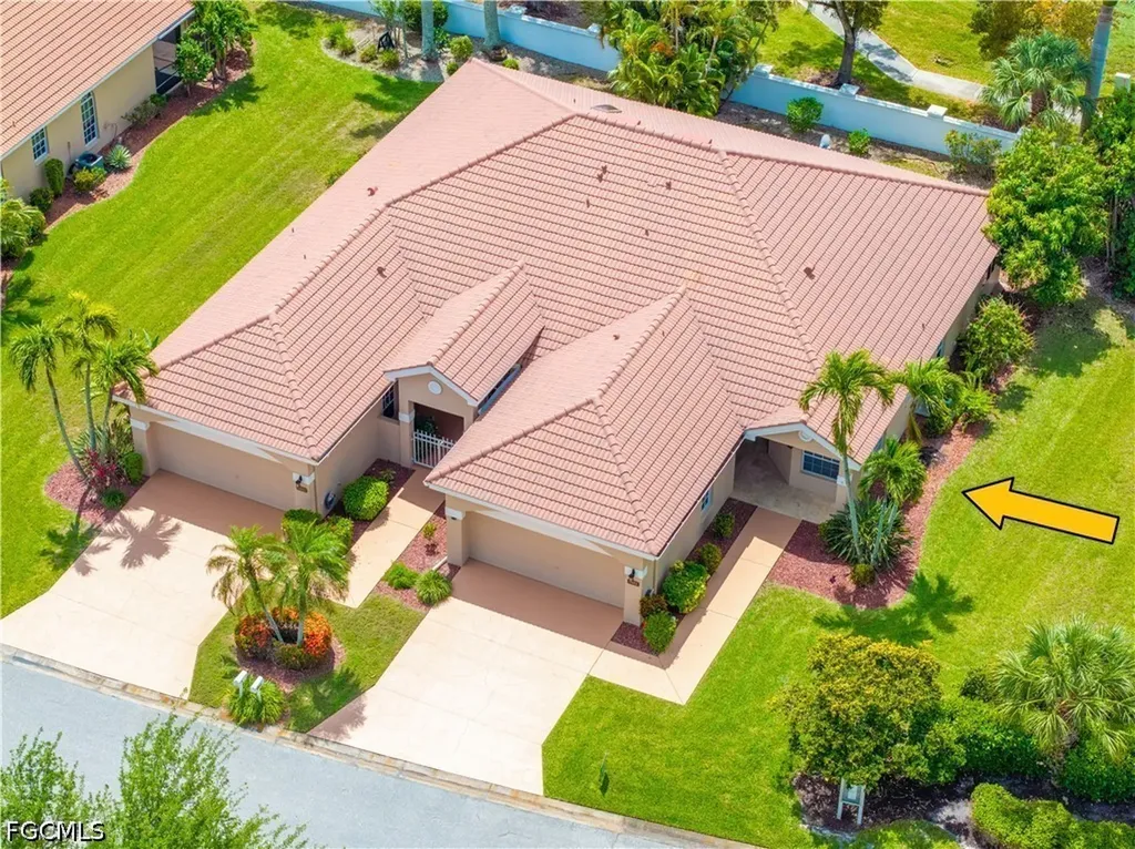 5472 Peppertree Drive Fort Myers FL 33908