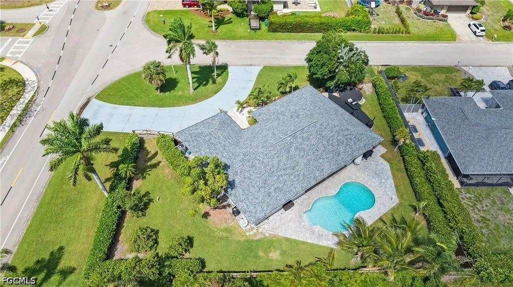 1513 Manchester Boulevard Fort Myers FL 33919