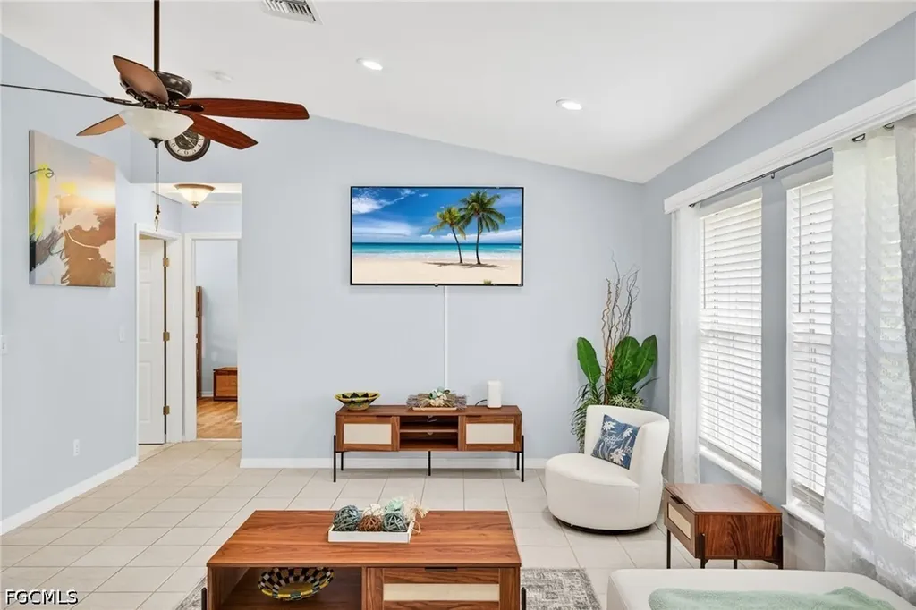 2919 SW 25th Street Cape Coral FL 33914