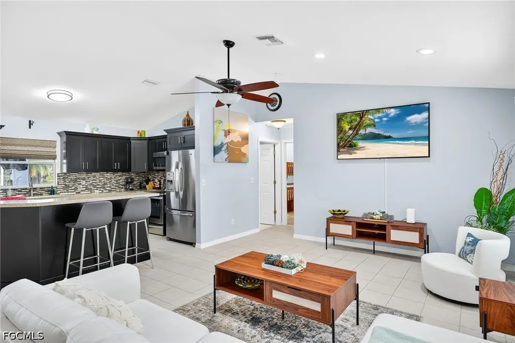 2919 SW 25th Street Cape Coral FL 33914