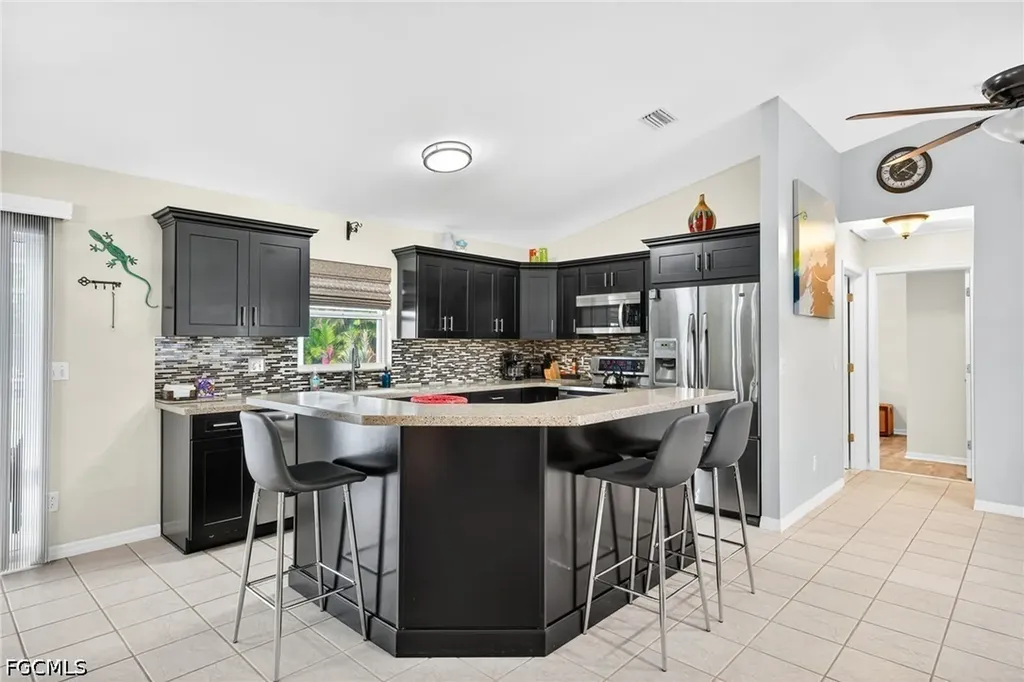 2919 SW 25th Street Cape Coral FL 33914