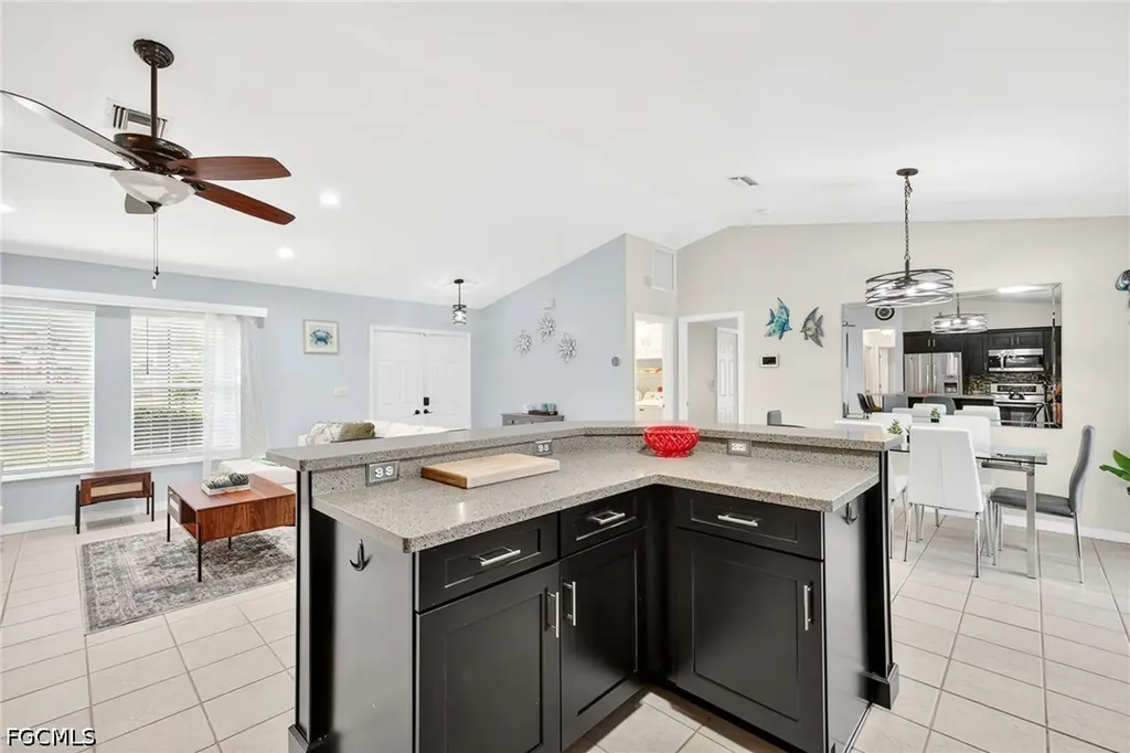 2919 SW 25th Street Cape Coral FL 33914