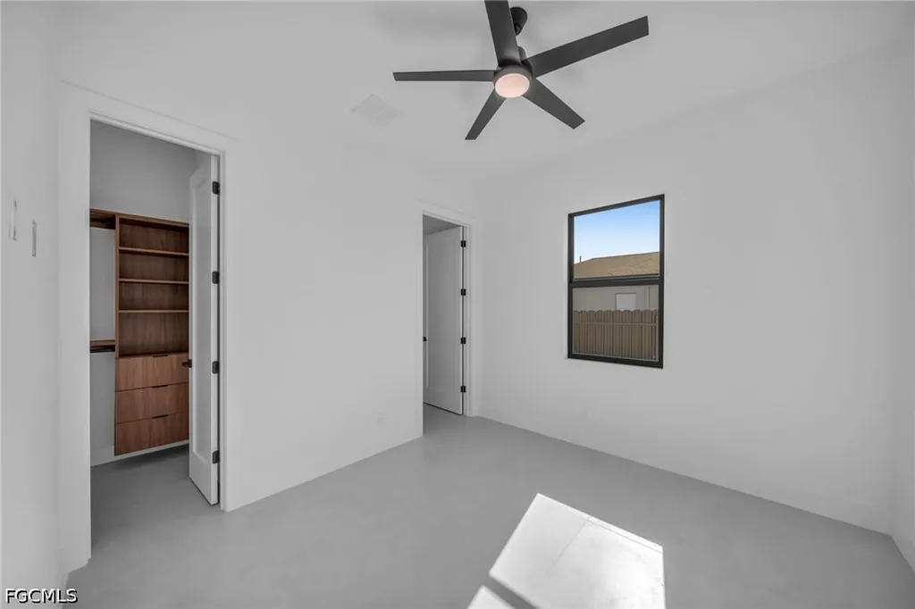 1055 Embers Parkway W Cape Coral FL 33993