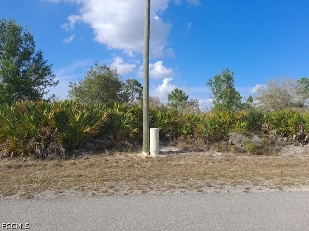 2708 38th Street W Lehigh Acres FL 33971