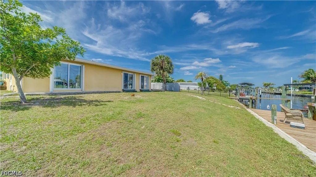 859 Conreid Drive NE Port Charlotte FL 33952