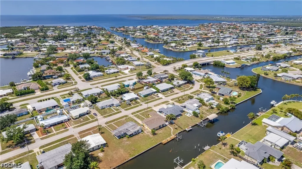 859 Conreid Drive NE Port Charlotte FL 33952