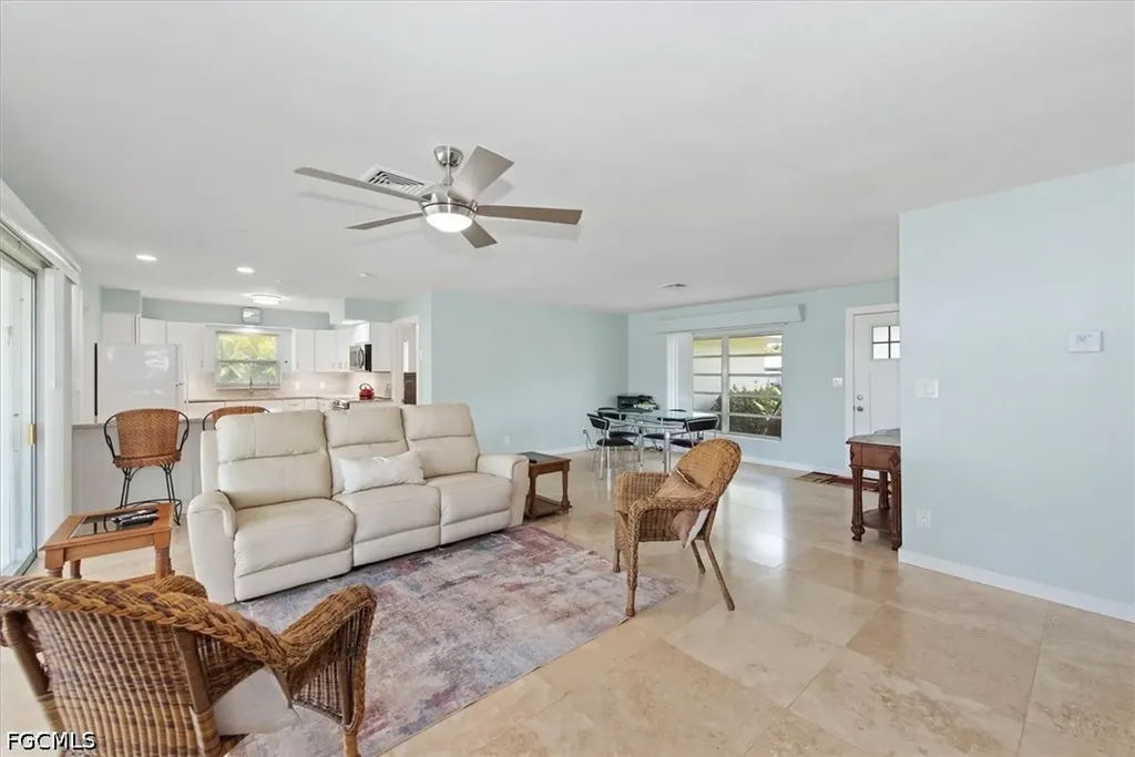 1728 Club House Road North Fort Myers FL 33917
