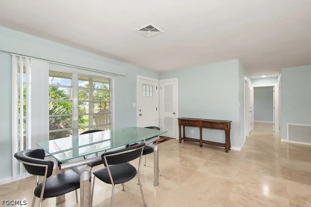 1728 Club House Road North Fort Myers FL 33917