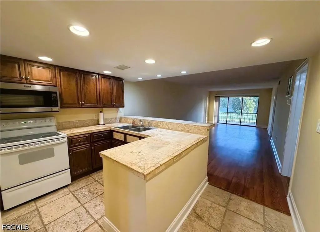 3920 Orange Grove Boulevard North Fort Myers FL 33903