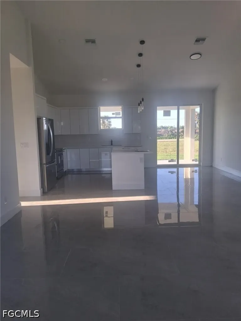 3812 NW 38th Street Cape Coral FL 33993