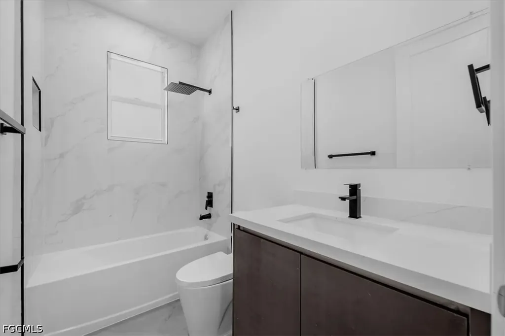 3812 NW 38th Street Cape Coral FL 33993