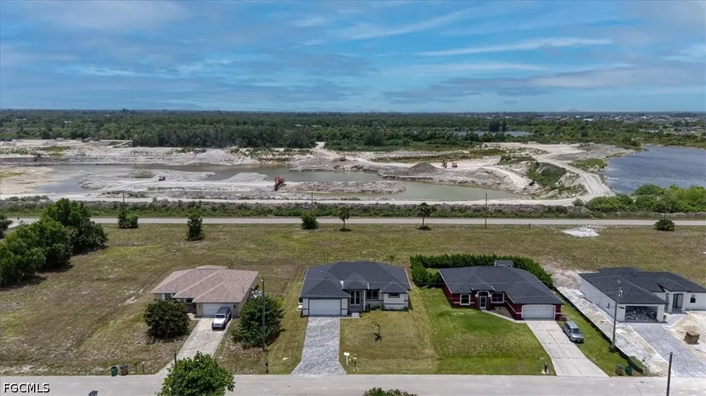 3812 NW 38th Street Cape Coral FL 33993