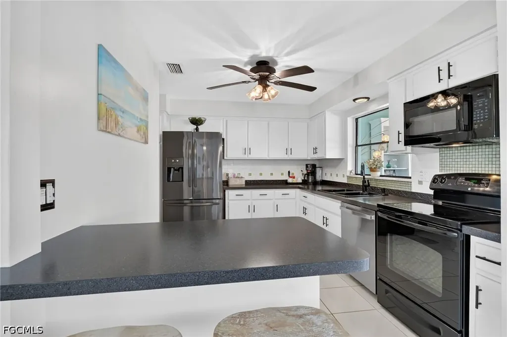 1211 SE 21st Street Cape Coral FL 33990