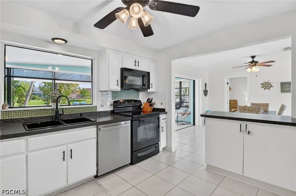 1211 SE 21st Street Cape Coral FL 33990