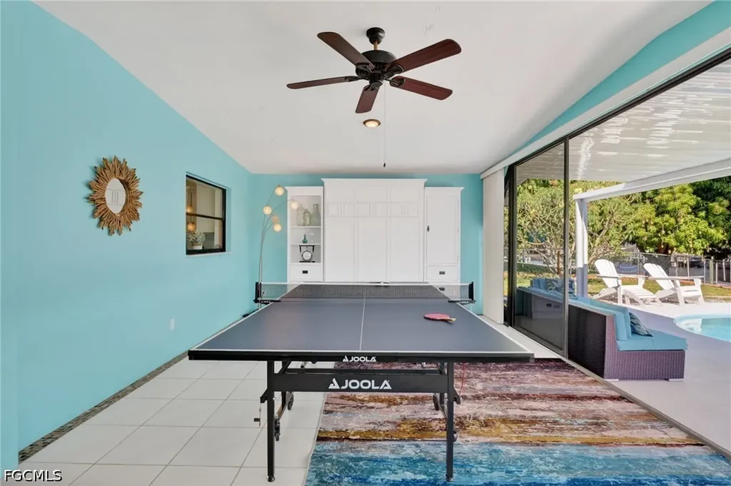 1211 SE 21st Street Cape Coral FL 33990