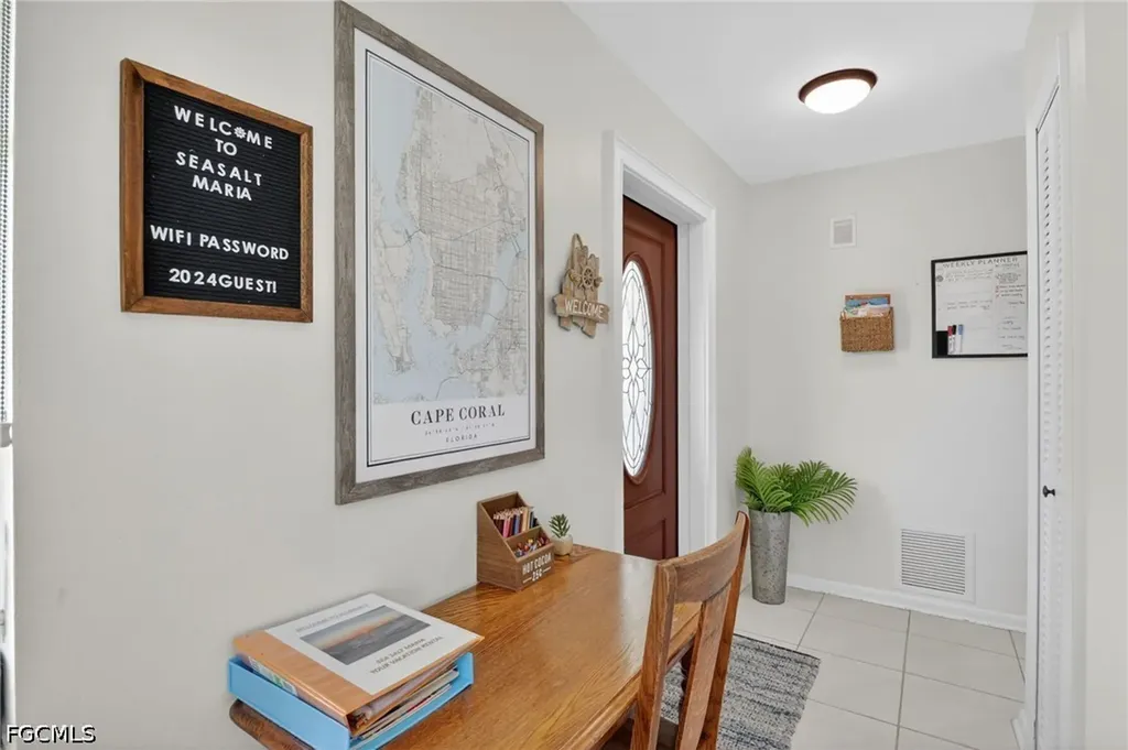 1211 SE 21st Street Cape Coral FL 33990