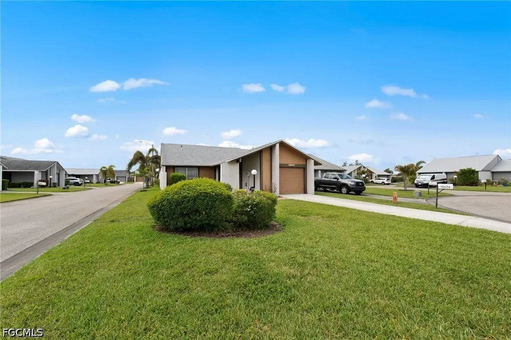 18424 Orangecrest Court Lehigh Acres FL 33936