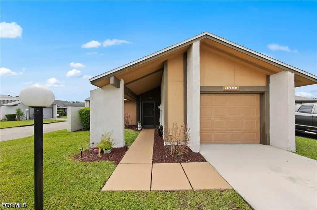 18424 Orangecrest Court Lehigh Acres FL 33936