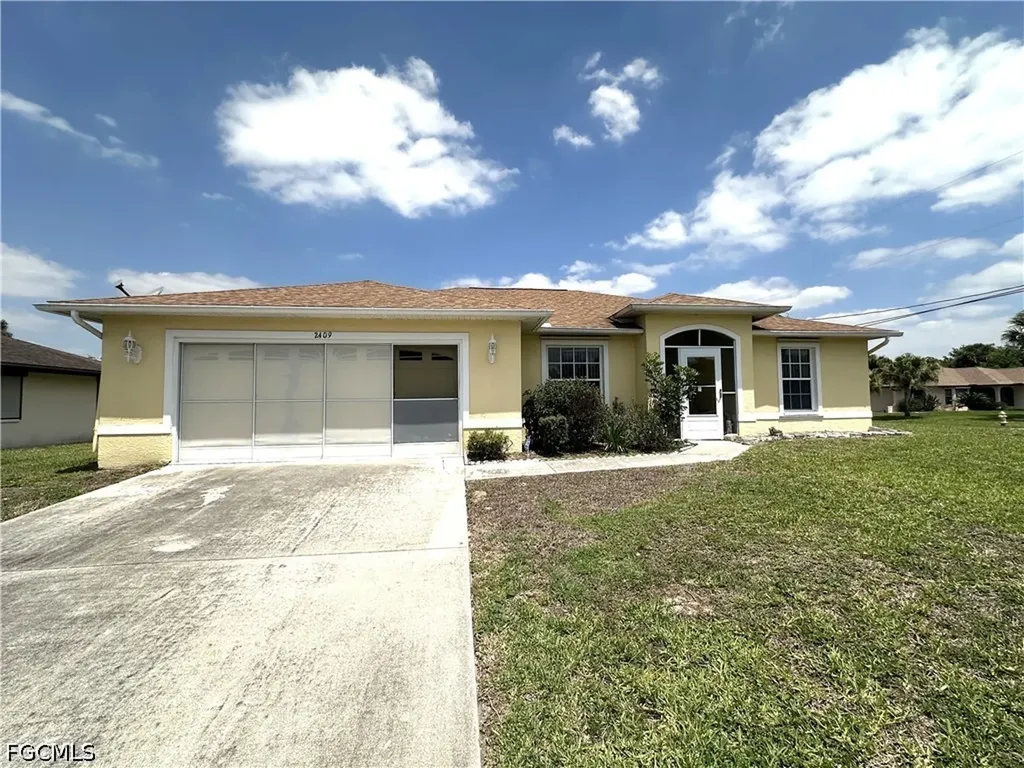 2409 Del Ray Place Lehigh Acres FL 33936
