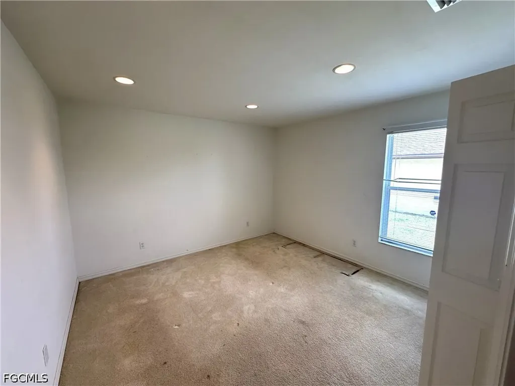 2409 Del Ray Place Lehigh Acres FL 33936