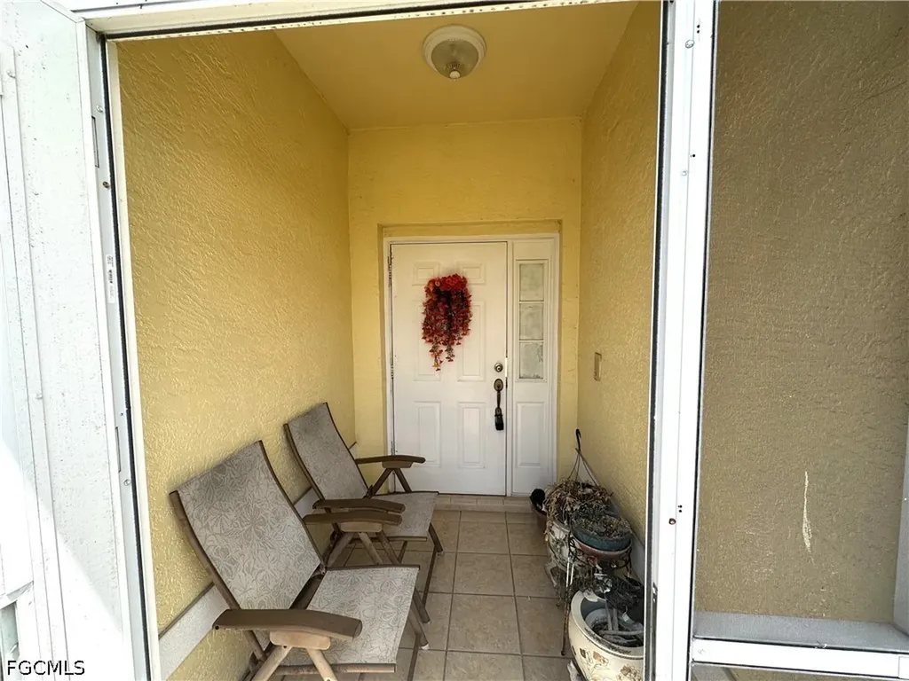 2409 Del Ray Place Lehigh Acres FL 33936