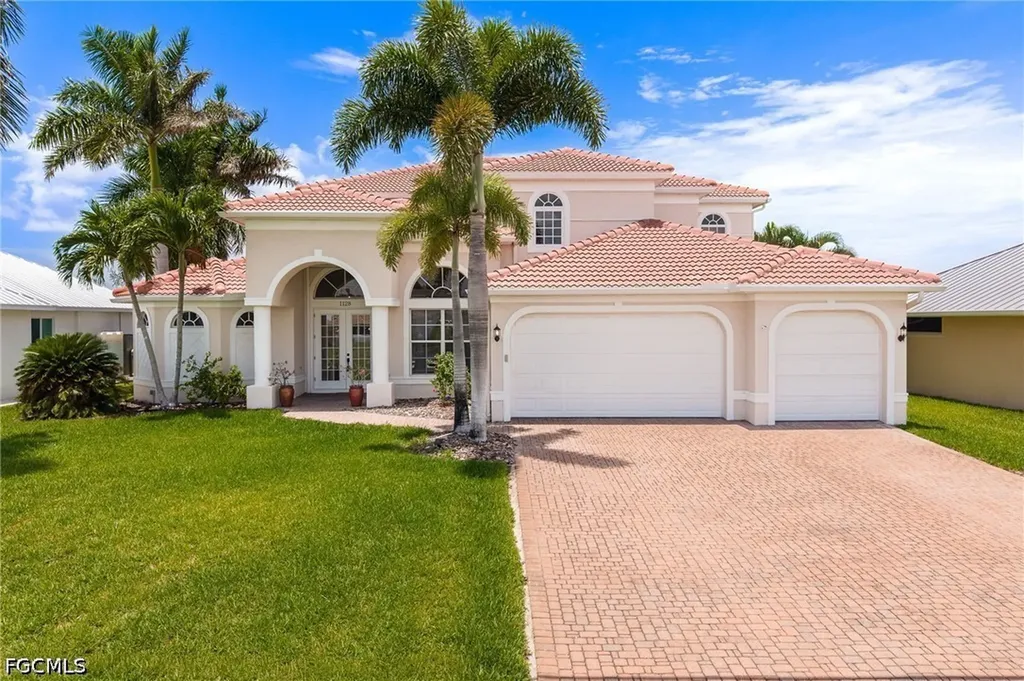 1128 NW 43rd Avenue Cape Coral FL 33993