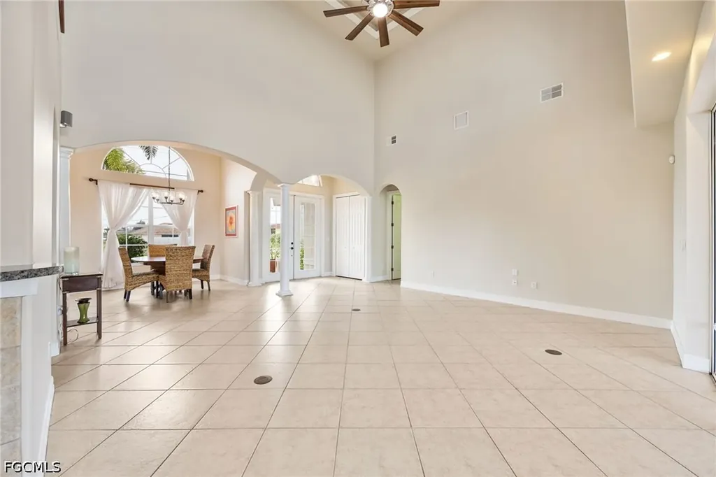 1128 NW 43rd Avenue Cape Coral FL 33993