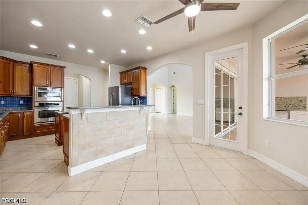 1128 NW 43rd Avenue Cape Coral FL 33993