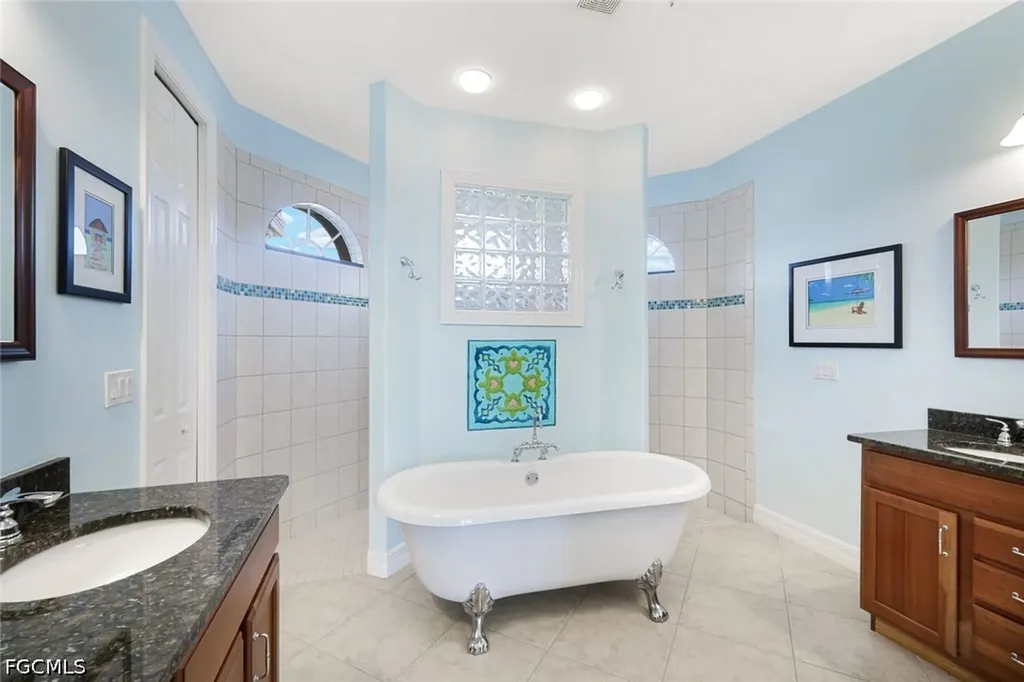1128 NW 43rd Avenue Cape Coral FL 33993